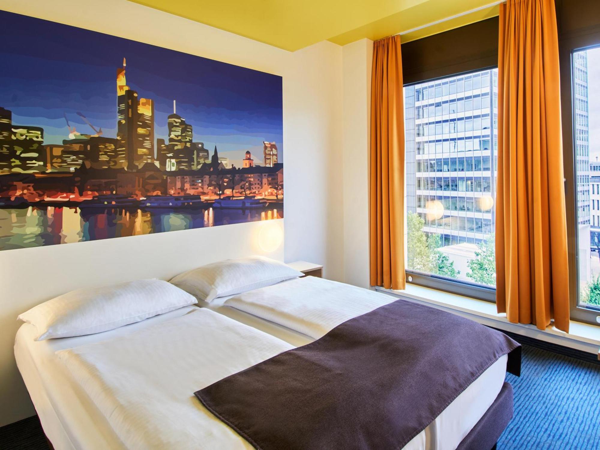 B&B Hotel Frankfurt-Hbf Frankfurt am Main Exterior photo